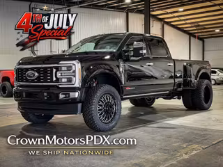 2025 Ford F450 Super Duty Crew Platinum 8 ft