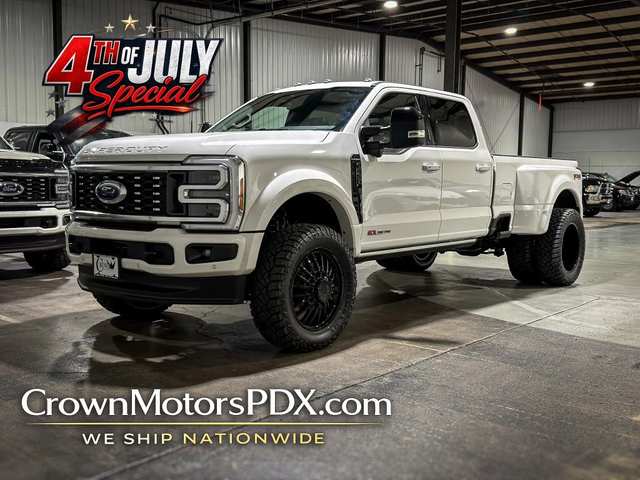 2026 Ford F450 Super Duty Crew Platinum 8 ft