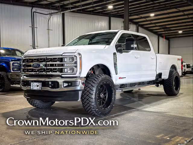 2026 Ford F350 Super Duty Crew Lariat High Output