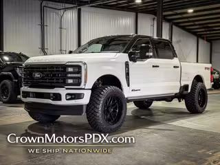 2026 Ford F350 Super Duty Crew Platinum 6 3/4 ft