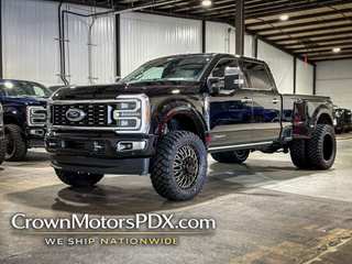 2024 Ford F450 Super Duty Crew Platinum 22" Arena 37" MT