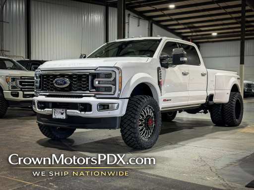2026 Ford F450 Super Duty Crew Platinum Plus 22" Arena 37" Mts