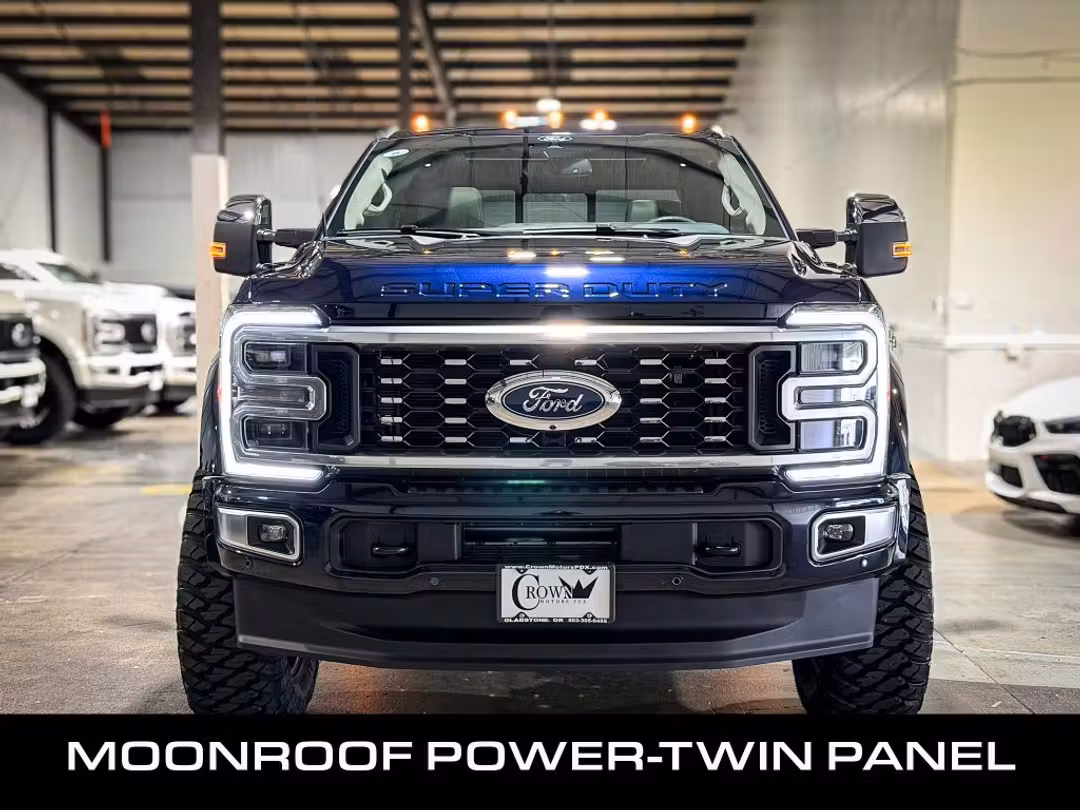 2025 Ford F450 Super Duty Crew PLATINUM PLUS ANTIMATTER BLUE 22" WHEELS WITH 37" MTs - Image 3
