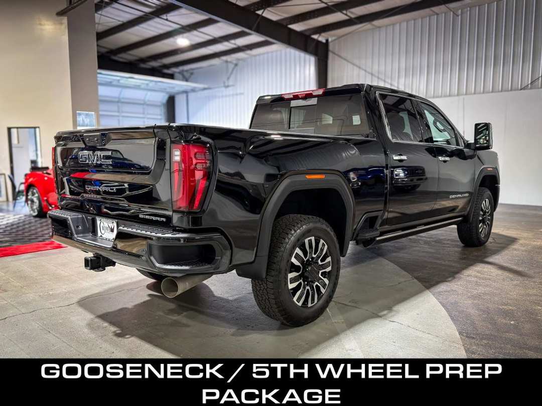 2026 GMC Sierra 3500 Hd Crew Denali Ultimate 6 1/2 ft - Image 3