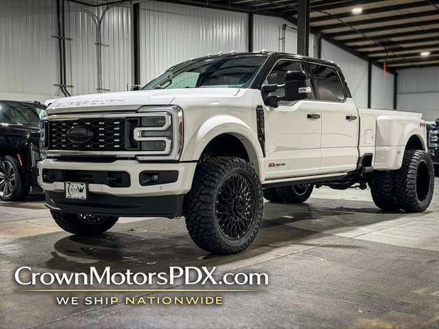 2026 Ford F450 Super Duty Crew Platinum 8 ft