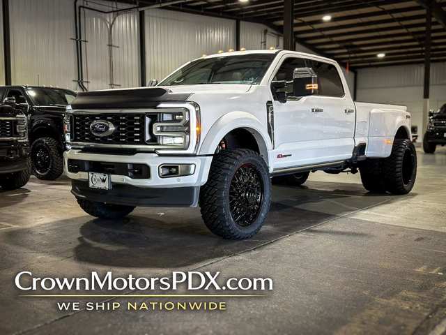 2026 Ford F450 Super Duty Crew Platinum Plus 24" Arena 37" MT
